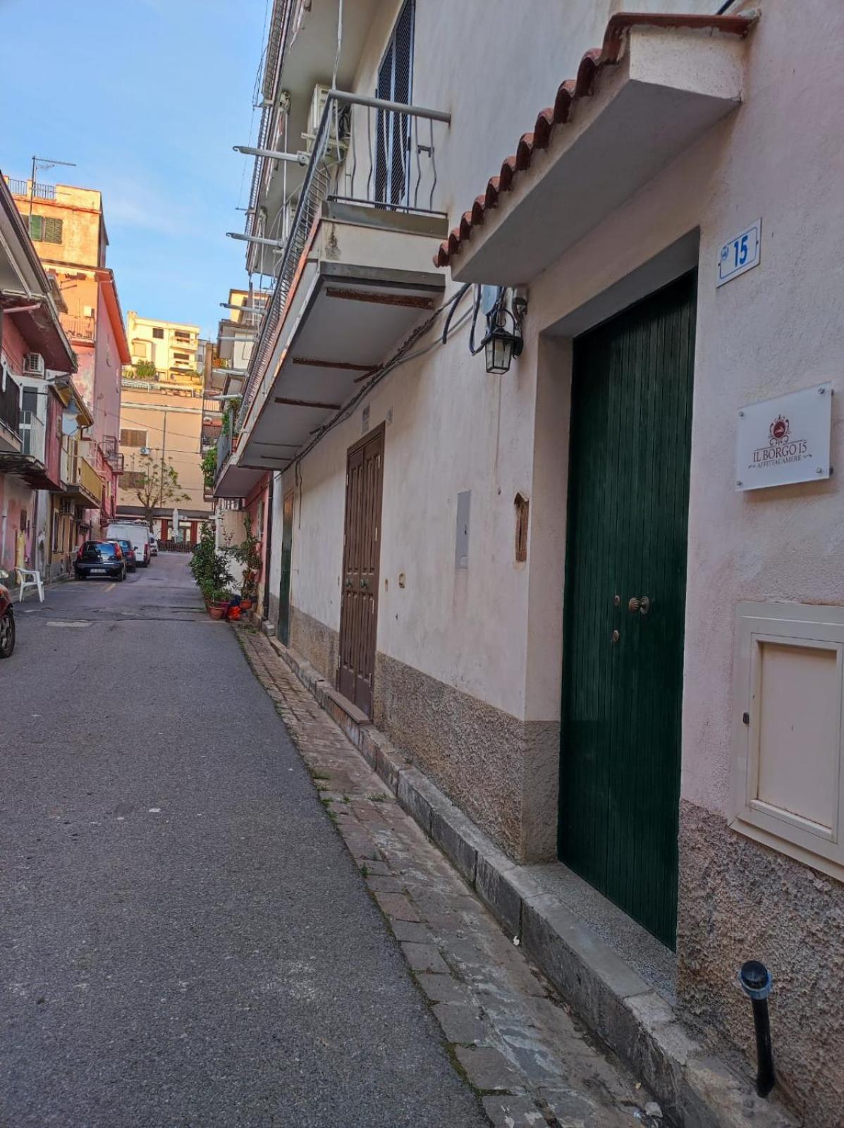 Il Borgo Civ.15 Hotel Paola Bagian luar foto